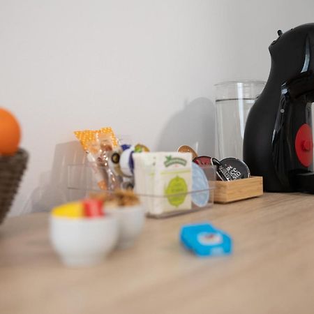 Hostal Puente De Hierro Logroño Eksteriør bilde